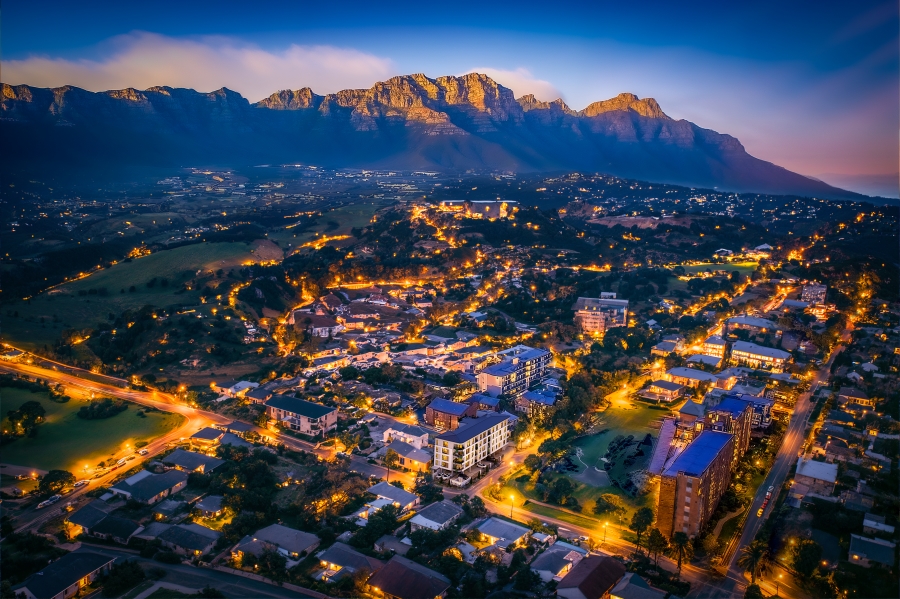 2 Bedroom Property for Sale in Wynberg Upper Western Cape
